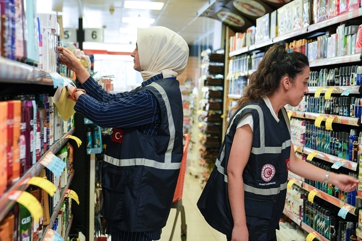Ticaret'ten 4 aylık denetim bilançosu: 1 milyar 25 milyon TL ceza!