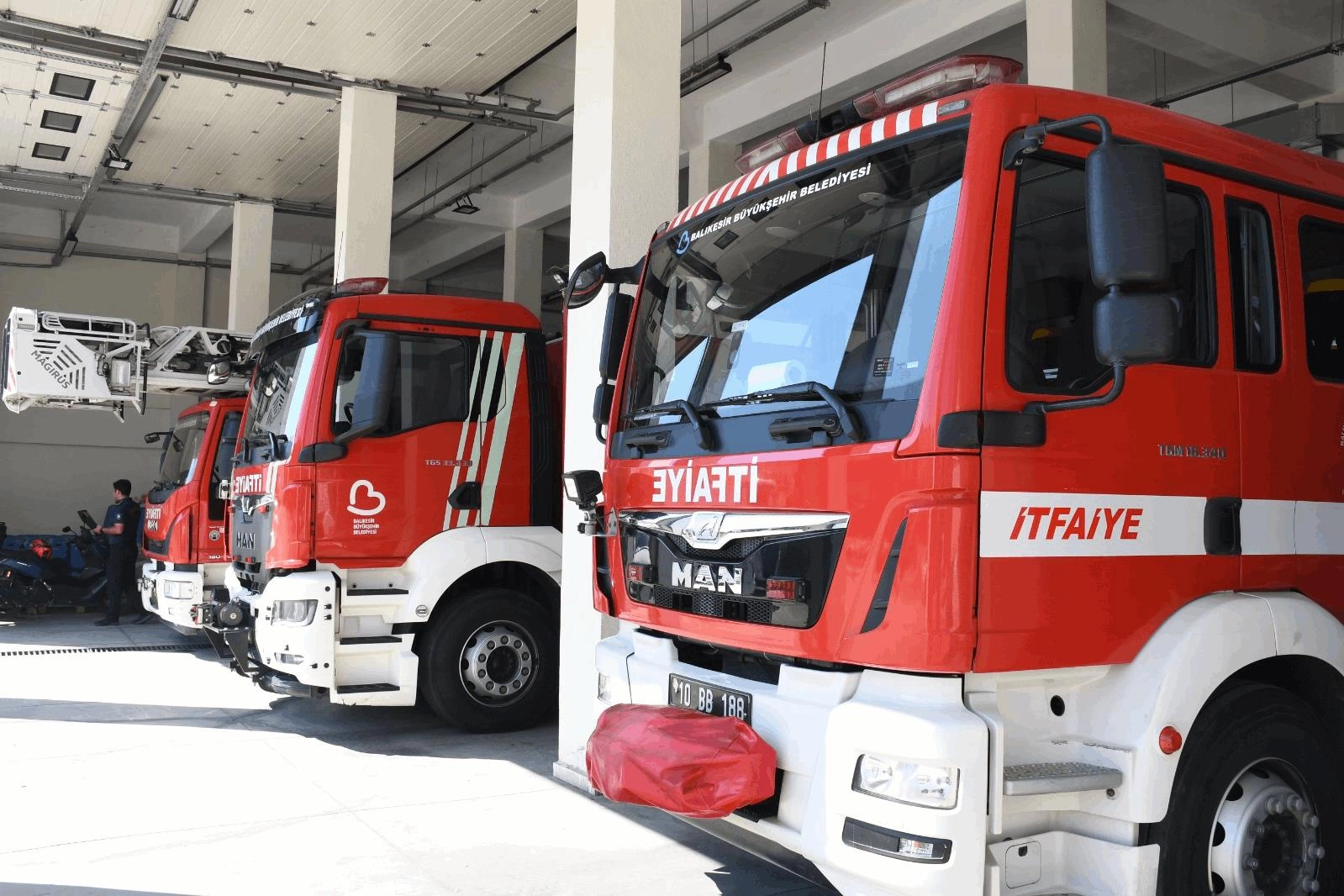 Balıkesir Büyükşehir'den Sakarya'ya güçlü destek