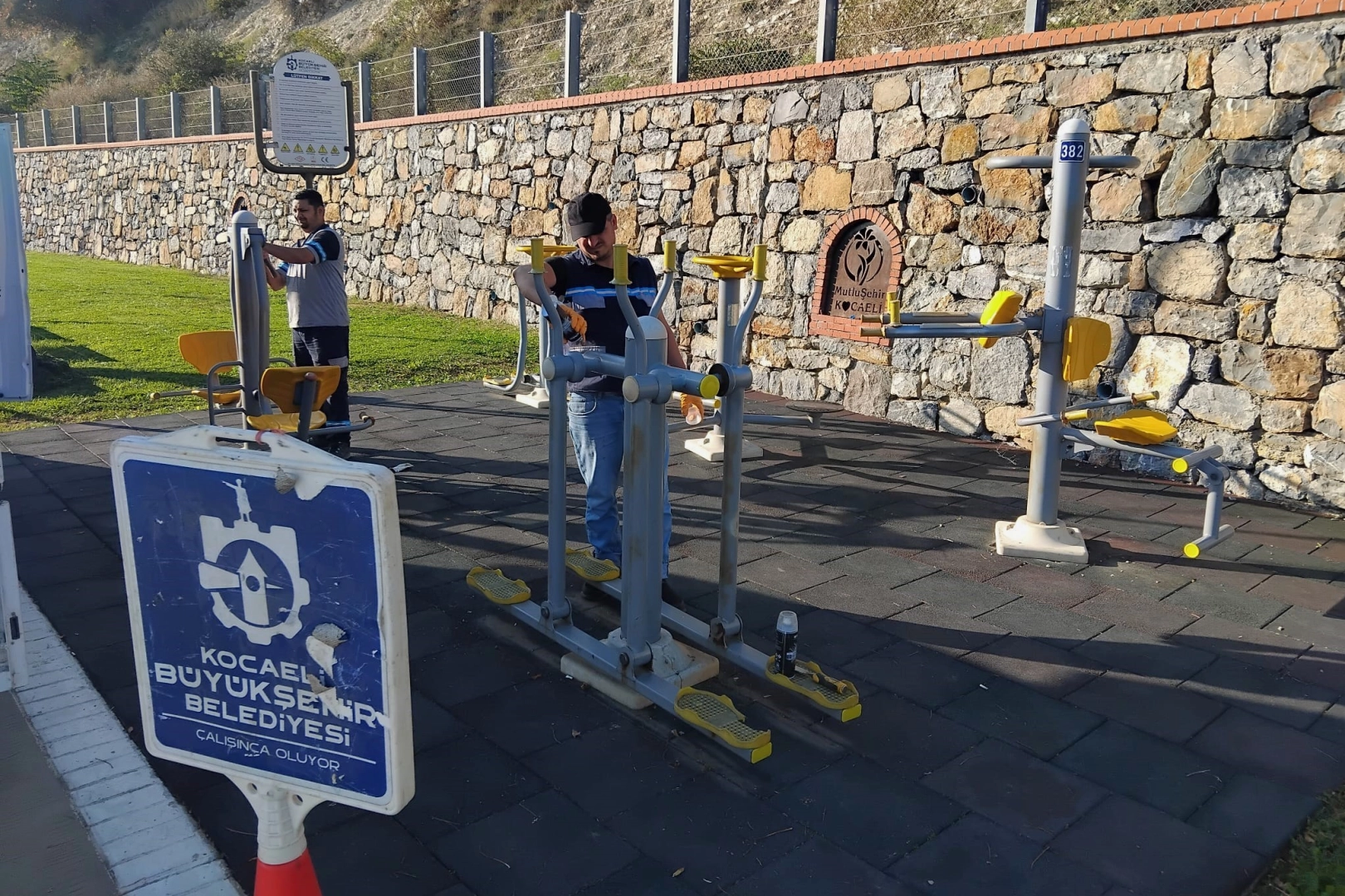 Kocaeli Darıca'da Millet Bahçesi'nde kesintisiz çalışma